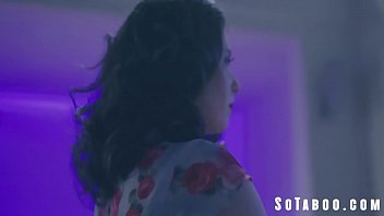 Preview 1 of Gril Misturbation - Split The Wife Into Yin And Yang