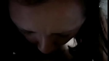 Preview 3 of Mom In Bath Grub - Me la chupa riqu&iacute_simo