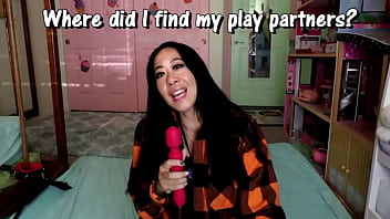 Preview 3 of Hindi Voice Indian Chudai - ABDL Play Partners and How DO I Find them??