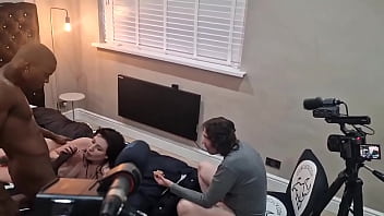 Preview 2 of Seachalison Granny Panythose - Hahah this cuckold awaiting to eat his biscuit but only when it&#039_s full of the bulls cum
