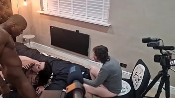 Preview 1 of Seachalison Granny Panythose - Hahah this cuckold awaiting to eat his biscuit but only when it&#039_s full of the bulls cum