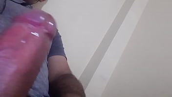 Preview 3 of Abg Smp 3gp Muncerat Kali Air - Quien quiere leche