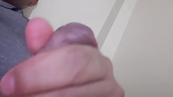 Preview 4 of Abg Smp 3gp Muncerat Kali Air - Quien quiere leche