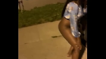 Preview 2 of Jony Sin Get Horne - Dancing thot