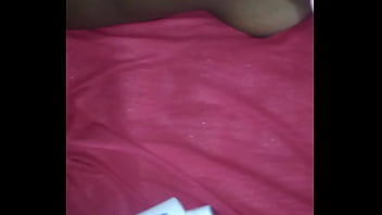 Preview 2 of Italian Old On Young - mostrando a esposa na massagem