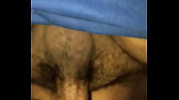Preview 3 of Portuguese Mature - Antes de salir paso por mi dotaci&oacute_n