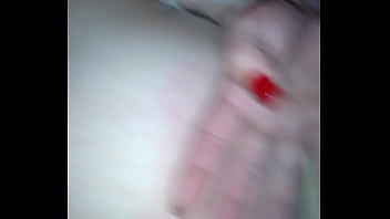 Preview 1 of Belly Down Blonde - Me lo merecia... lo cague por puta!!!
