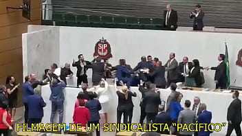 Preview 3 of Mom Son Indian Xxx Hot Sax - Arthur do Val (Mam&atilde_e Falei) comendo Sindicalistas