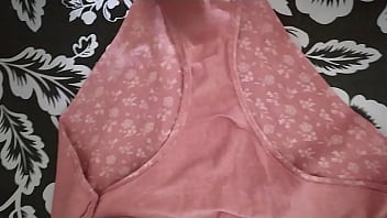 Preview 3 of Old Granny Xnx - corrida en bragas de mi mujer 69 (cum in pants of my wife)