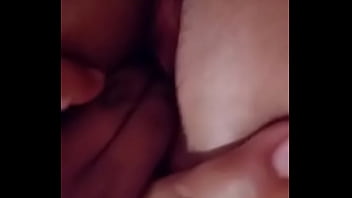 Preview 2 of Fat Girl Spank - Una amiga de texas