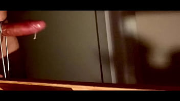 Preview 4 of Seventeen Handjobs - chileno meti&eacute_ndose deo
