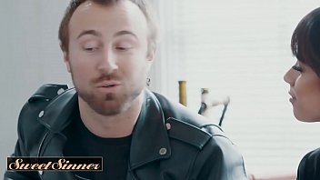 Preview 1 of Vidio Sx Arabic - Small tit punck rocker wants badboy - Sweet Sinner