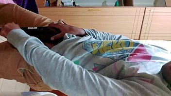 Preview 3 of Japanese Xxx Vedo - Indian Stepdaughter Catches Stepdad Sending Nudes On Camera