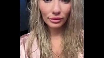 Preview 4 of Amy Bunny Fuck - Freeing my tits always feels so nice