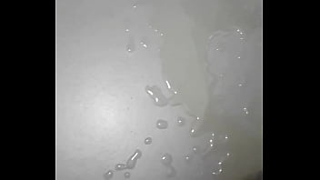 Preview 4 of Nepali Pari Tamang Porn - Pisse heimlich auf gasttoilette den boden voll
