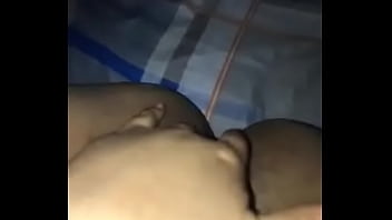 Preview 4 of Babe Littile - Me masturbo bn rico