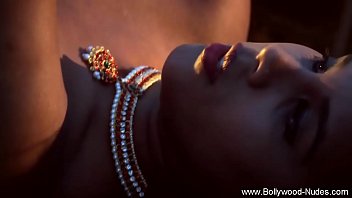 Preview 2 of French Loud - A Session of Solo Woman
