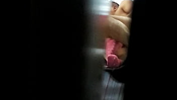 Preview 4 of Xx Very Sexy Fucked Videos - Espiando a mi hermana
