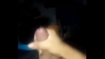 Preview 2 of Black Teens Swallowing Cum - Novinho se masturbando