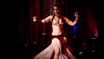 Preview 2 of Udrey Bitoni Teacher Xxx - Sonia - Belly Dancer