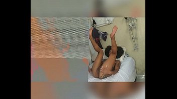Preview 4 of Momporno Xxx - Festa terminou em putaria