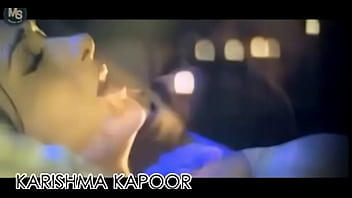 Preview 3 of Pakistan Woman Mira Khan Xxx - Karishma Kapoor enjoyed by Akshay