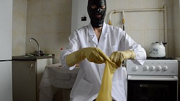 Preview 4 of 8tenxxx Hd - guy in the medical gown puts on three layers of gloves