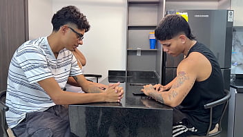 Preview 2 of Xx Videos Hdxx - Me cojo a mi superior y le doy mi virginidad ANAL como motivo de ascenso en mi nuevo trabajo.