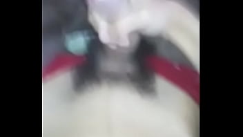 Preview 1 of Awek Tunjuk Payu Dara - deitando leitinho puro