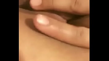 Preview 1 of Women On Poppers - Se toca y me lo envia