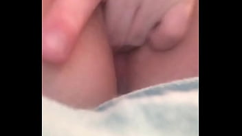 Preview 2 of Sexx Masri - Sexy Autumn Light Fingers her wet Pussy