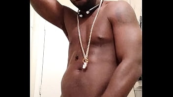 Preview 2 of Urso Provocando Na Academia - Supa