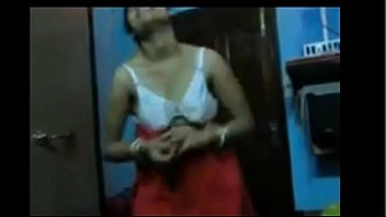 Preview 4 of Angie Xxx Video Husband Wife - दोस्त की बीवी को अपने घर बुलाकर खूब चोदा