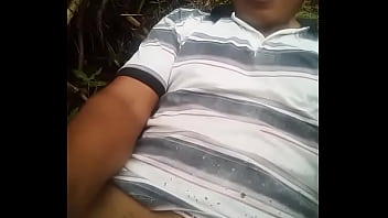 Preview 4 of Hot Big Boobs Girl Xxx Pornvideo - Masturbacion de campo