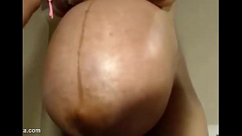 Preview 2 of Miss Linglung - Huge Pregnant Milf Squirts