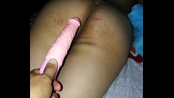 Preview 1 of Small Cuckdol - Prima d. le meto consolador...