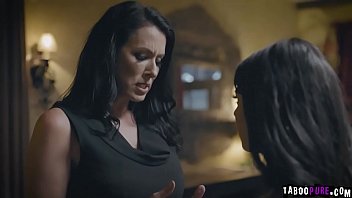 Preview 2 of Pollones Xxl Free Transexual - Bratty Gina Valentina enjoy the moment of getting fucked by her hot stepmom Reagan Foxx