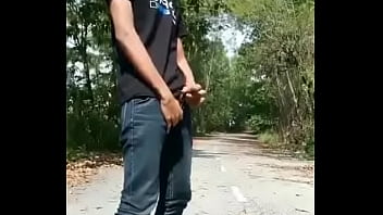 Preview 3 of 2xxxxx Hindi - Thai guy cums outdoors