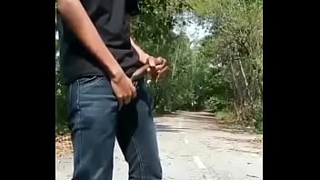 Preview 4 of 2xxxxx Hindi - Thai guy cums outdoors