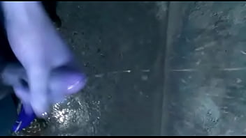 Preview 2 of Sma Handjob - Desperdiciando