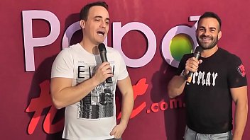 Preview 1 of Mom Famale - #TBTPapoMix - Ator Porn&ocirc_ Brenno Santiago no PapoMix - entrevista exibida em julho de 2015 - Parte 1 - WhtasApp PapoMix (11) 94779-1519