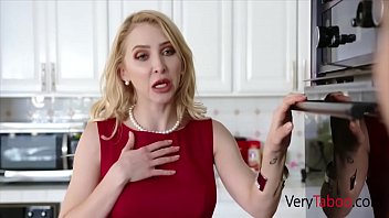 Preview 1 of Hairy S Pussy Of Sonia - Step Family Friendly Thanksgiving- Aften Opal,  Alix Lynx