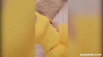 Preview 1 of Girl Vs Girl Pinay - Amateur Brunette gets Freaky with her perfect body