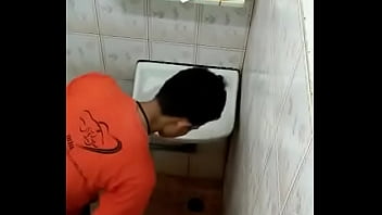 Preview 3 of Pornuha Tuly Qrn - boy jerk spy
