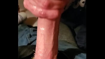 Preview 2 of Besren - Handjob homemade