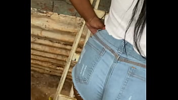 Preview 2 of Xvedios Rape - Alice saiu da escola toda Safadinha com sorte socado no cuzinho Tiago o pedreiro viu n&atilde_o aguentou e levou a novinha para dentro da casa de constru&ccedil_&atilde_o e fodeu
