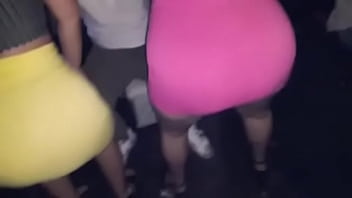 Preview 2 of Daddy Onani - Se nota la tanga rubia