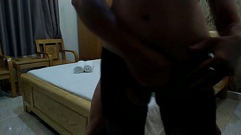 Preview 1 of Banlag Enlix - Th&egrave_m Địt Giả Vờ L&agrave_m Em Phục Vụ Ph&ograve_ng D&acirc_m Đ&atilde_ng Chơi Kh&aacute_ch Một M&igrave_nh