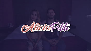 Preview 1 of Sex In Public Nude - Kasandra y Angel una pareja liberal a ella le gustan las vergas grandes.
