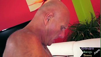 Preview 4 of Leipzig - Raven amateur teen pussy pummelled